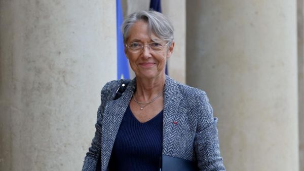 Pouvoir d'achat : le gouvernement d'Elisabeth Borne prépare un projet de loi