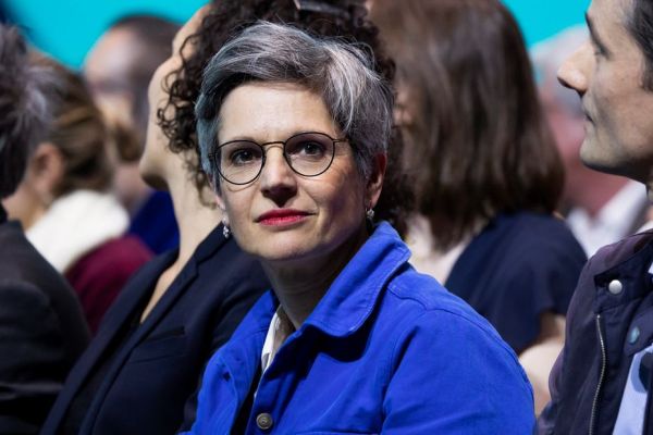 Législatives 2022 : face à une candidate homonyme, Sandrine Rousseau dénonce une "technique fascisante”