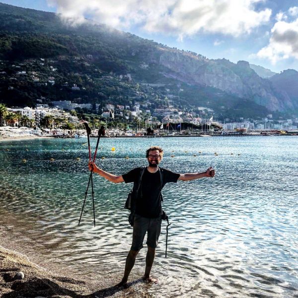 Un "éco-aventurier" passe à Menton pour sensibiliser au changement climatique