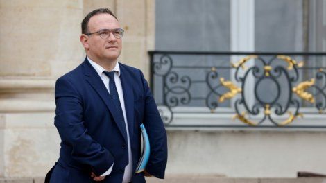 Affaire Abad: le parquet de Paris n'ouvre pas d'enquête "en l'état"