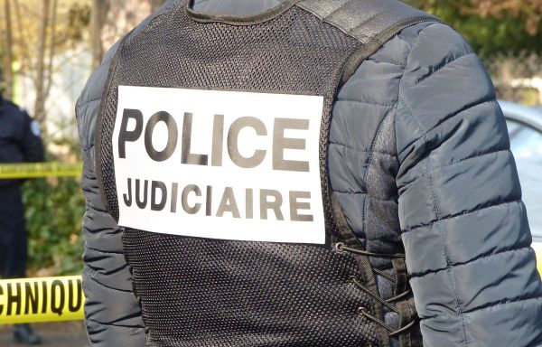 Saint-Denis : Un homme tué de plusieurs coups de couteau dans un hôtel social, un suspect interpellé