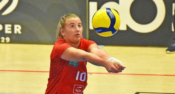 Volley. Élite féminine : la libéro Stella Vidaller prolonge d'une saison à Quimper
