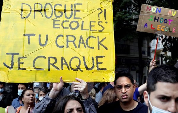 Paris : Le centre de soins pour toxicomanes inquiètent lycéens et riverains du 16e arrondissement