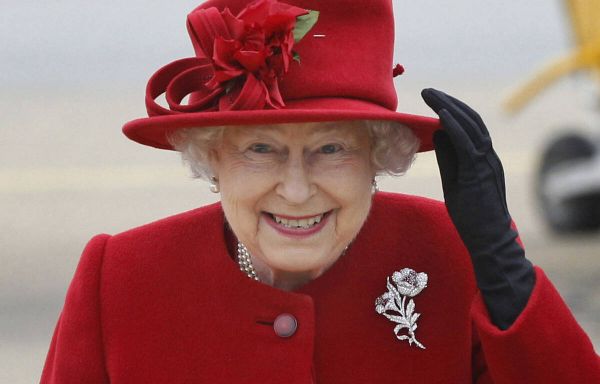 Jubilé de platine d'Elisabeth II : Que représente la reine d'Angleterre pour vous ?