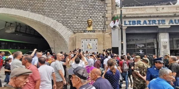 Guerre d'Algérie : inauguration à Alger de la stèle de Maurice Audin