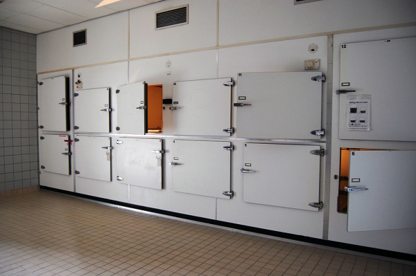 Panne de climatisation à la morgue du CHU de Besançon : toutes les visites scolaires sont annulées