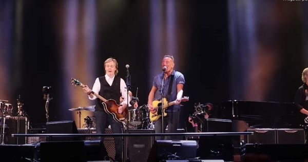 Paul McCartney invite Bruce Springsteen et Jon Bon Jovi sur scène