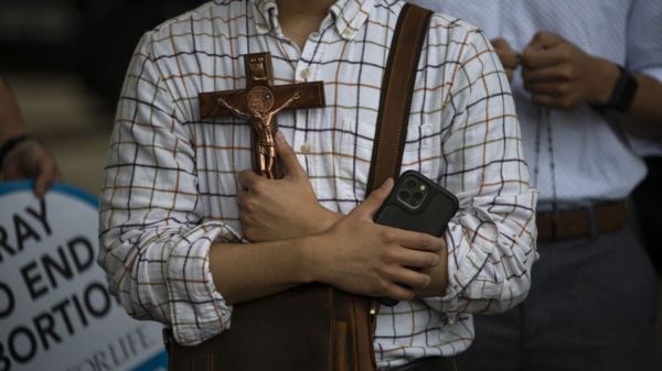 Avortement aux États-Unis : à Houston, des évangéliques se réjouissent de la décision de la Cour suprême, "comme si Dieu était apparu"