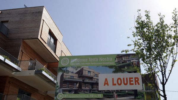 Plafonnement de la hausse des loyers à 3,5% : "Quand on est sensé, on essaye de faire des efforts", assurent des propriétaires