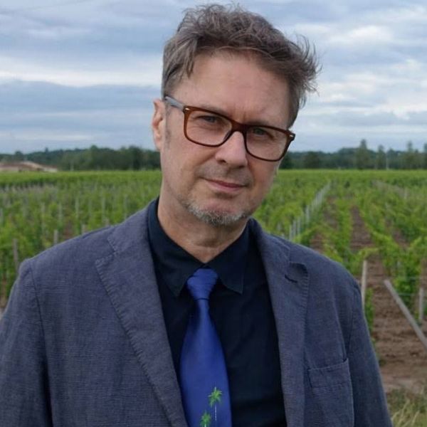 Bruno Serre, digital artist, anime la formation BD et roman graphique avec Photoshop : « Savoir faire une bd de A à Z. »