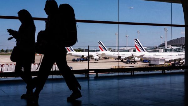 Vols supprimés, passagers sans leurs bagages... une grève perturbe fortement l'aéroport de Roissy-Charles-de-Gaulle