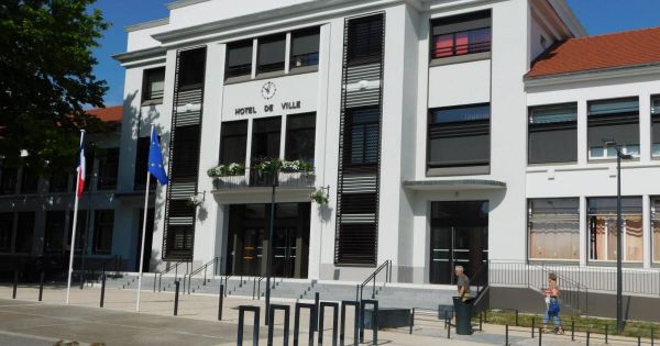 Chenôve. Le temps de travail des agents de la mairie dans le viseur de la préfecture