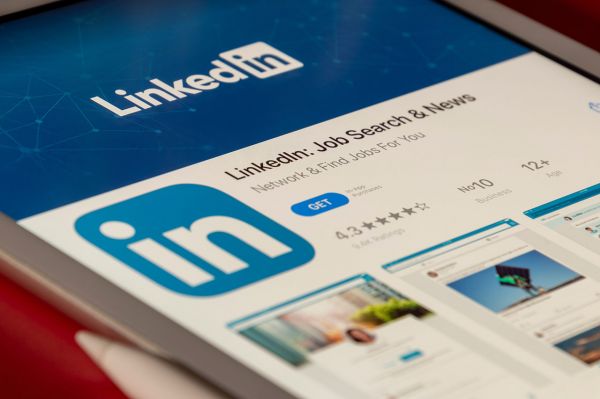 LinkedIn : des formations gratuites disponibles sur la création de contenu et de publicités