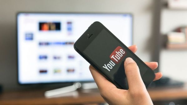 Les réseaux sociaux pourraient-ils sauver la télévision ?
