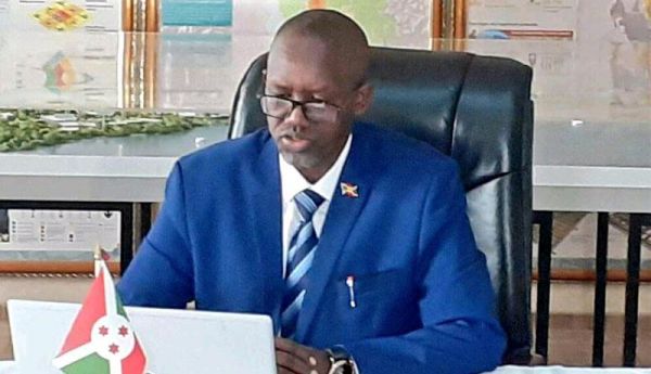 La construction de l'aéroport international de Kabamba : un autre projet en attente 