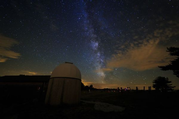 Où voir les étoiles filantes ce week-end en Auvergne ?