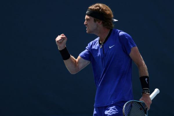 Rublev et Kyrgios se hissent en quart de finale à Washington