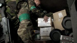 Pourquoi l’aide militaire à l’Ukraine ne parvient pas toujours aux lignes de front