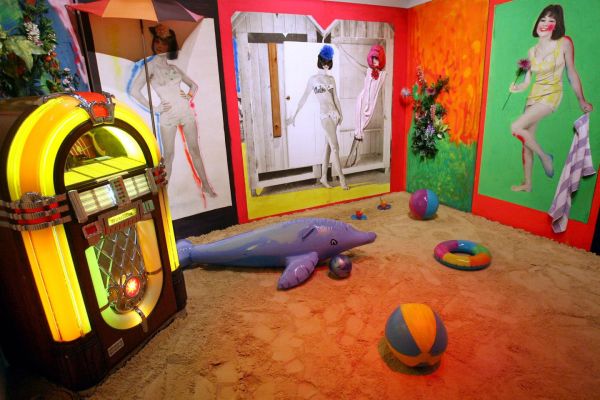 Le plastique, matière première et terrain de jeu des artistes