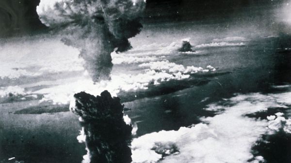"Il faut que ce soit à jamais la dernière" : Nagasaki commémore le 77e anniversaire de sa destruction par la bombe atomique