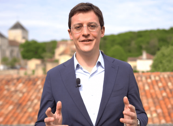 Immigration. Le député Sacha Houlié veut donner le droit de vote à tous les étrangers extra-européens pour faire « refluer les revendications communautaires » [Vidéo]