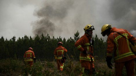 L'Europe vole au secours de la Gironde et des Landes qui flambent