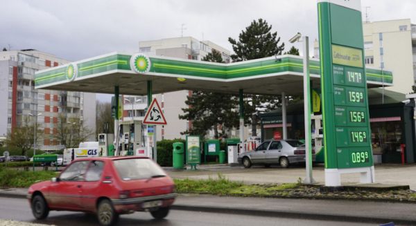 Carburants : des stations-service à sec à cause d’un incendie