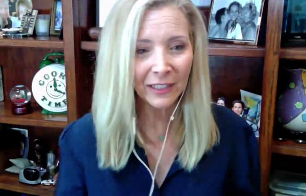 Lisa Kudrow s'exprime sur l'absence de diversité dans Friends