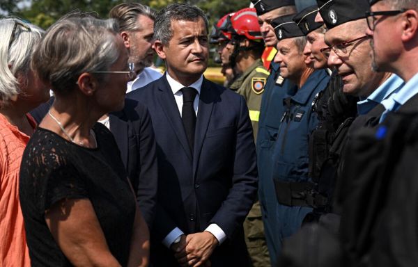 Incendies : Au cœur de l'été, le gouvernement mobilisé face aux feux et aux critiques