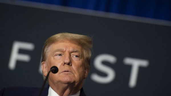 États-Unis : Le FBI a saisi des documents classés secret-défense au domicile de Trump