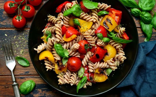 Patient bizarre : un drame familial causé par une salade de pâtes