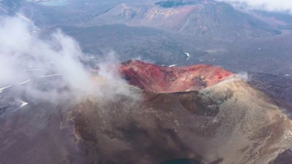 États-Unis : au milieu des ours et des volcans, visite de l'exceptionnelle vallée des Dix Mille Fumées en Alaska