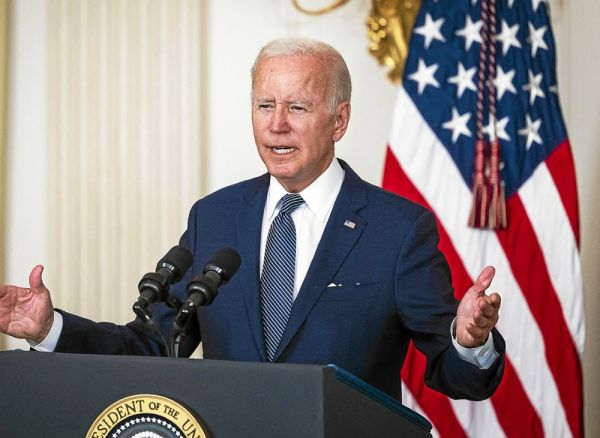Biden promulgue son plan d'investissement sur le climat et la santé