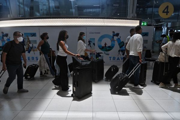 Thaïlande : un Indien arrêté à l'aéroport avec 17 animaux sauvages dans ses valises