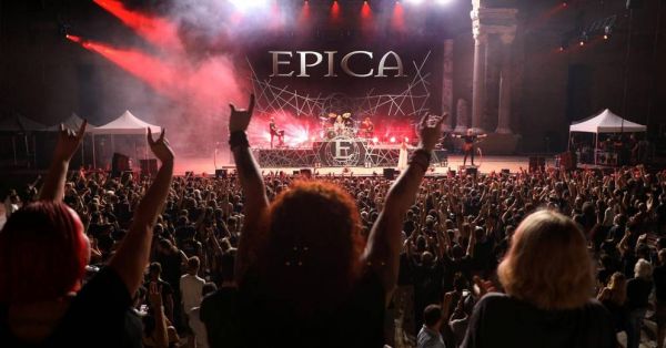 Diaporama : l'Orange Metalic Festival a fait vibrer le Théâtre antique