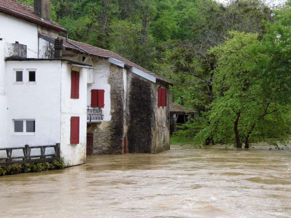 Pays basque : la préfecture alerte sur des risques d'inondations d'ici jeudi soir