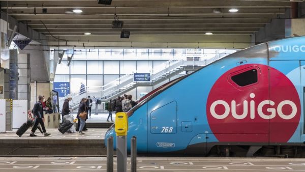 Insalubrité dans les trains Ouigo : cafards, asticots, WC condamnés... la SNCF se défend face à la polémique
