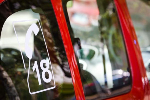 Grenoble : un couple, avec un bébé d'un mois, percuté par un scooter alors qu'il traversait au passage piéton