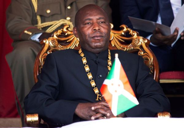 Le Burundi change de premier ministre après que le président ait mis en garde contre un coup d'État.