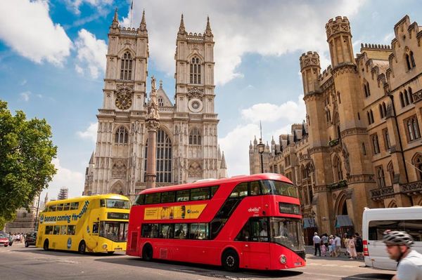 L'abbaye de Westminster : un millénaire d'une histoire étroitement liée à la royauté