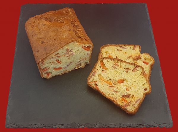 Cake chorizo poivron. Une recette gourmande pour un apéritif salé.