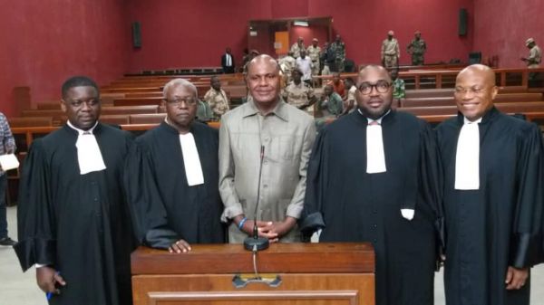 Gabon: l'ex-député Bertrand Zibi Abeghe doit être libéré ce mardi