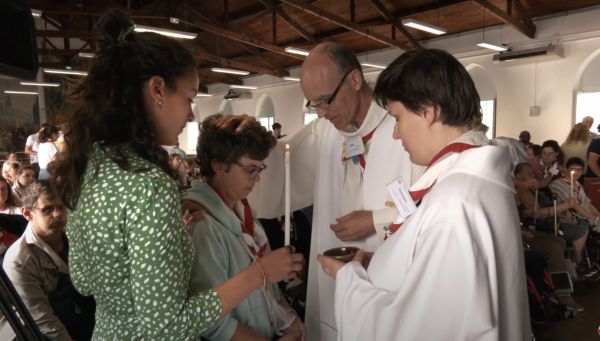 Vidéo à la Une :  Les Equipes Saint-Michel à Lourdes