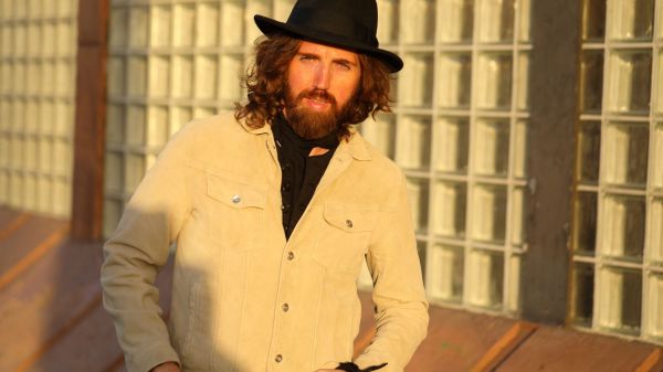 "Horsepower For The Streets" : Jonathan Jeremiah sort son cinquième album, une épopée soul saisissante