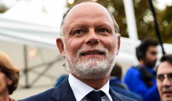 Qu'est-ce que le vitiligo, la maladie dont souffre Édouard Philippe ?