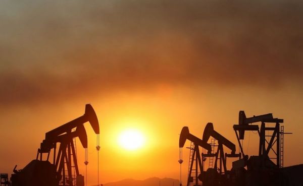 Les réserves de pétrole des États-Unis au plus bas niveau depuis des décennies