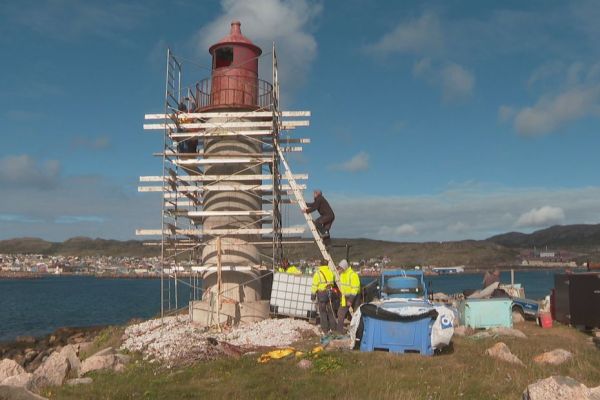Les travaux du phare de la pointe Leconte en cours de finition.