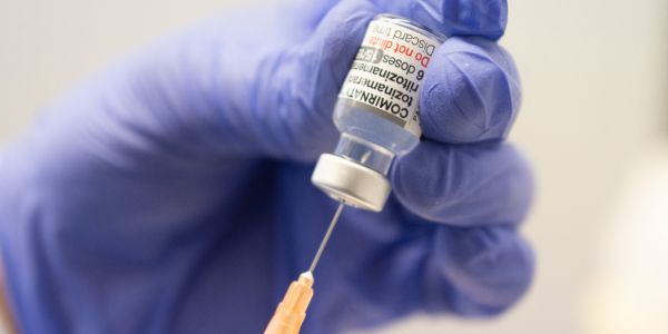 États-Unis : Pfizer demande l'autorisation de son vaccin contre Omicron pour les 5-11 ans