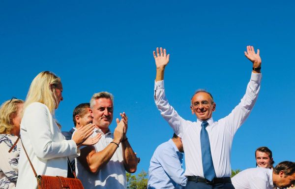Italie : La victoire de Meloni peut-elle avoir un impact sur l'union des droites en France ?