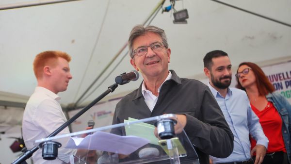Sondage : forte chute de popularité pour Jean-Luc Mélenchon dans notre baromètre Odoxa